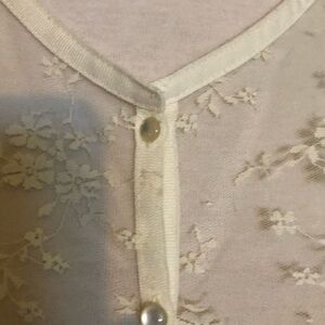 Lace top with attached camisole Axcess by Liz Claiborne. Large